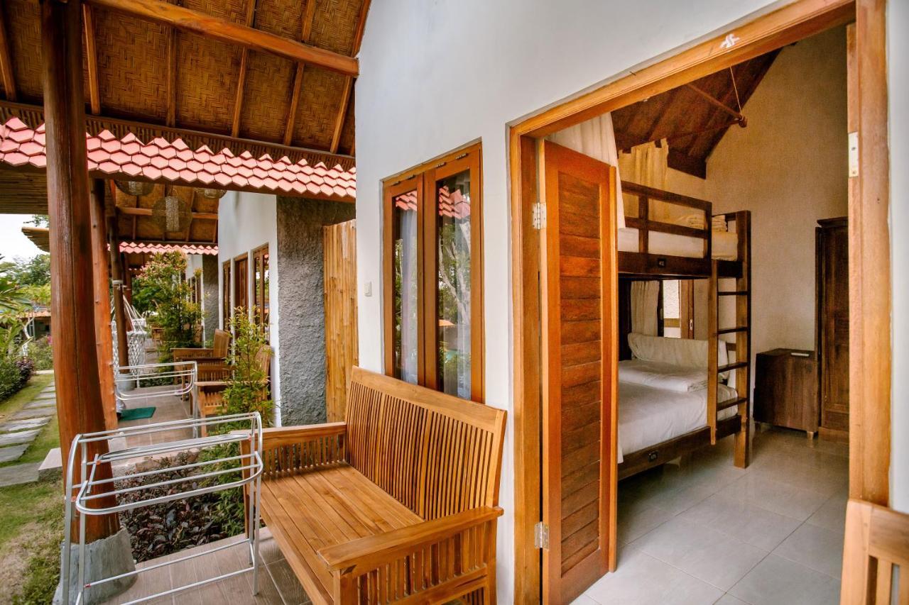 Nuansa Penida Hostel Toyapakeh Экстерьер фото