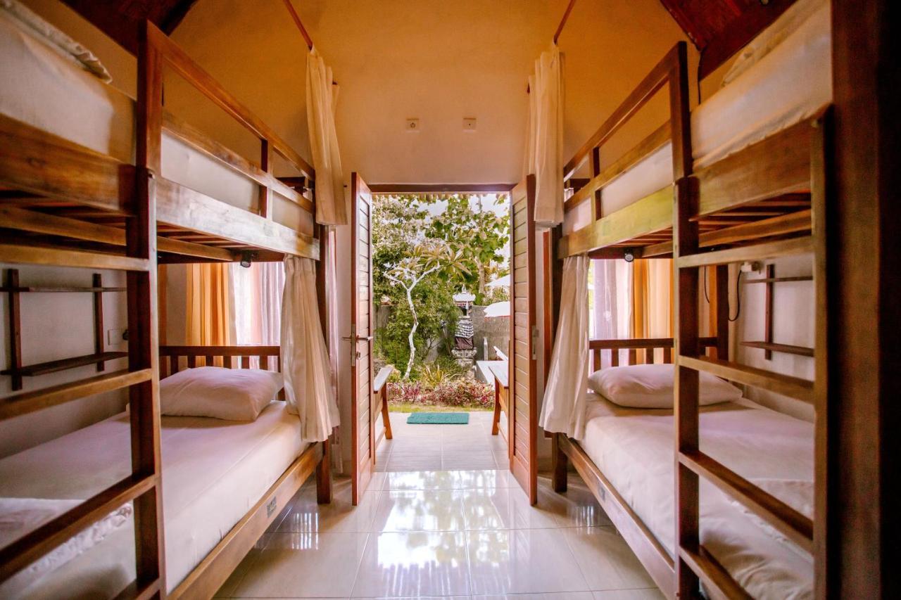 Nuansa Penida Hostel Toyapakeh Экстерьер фото
