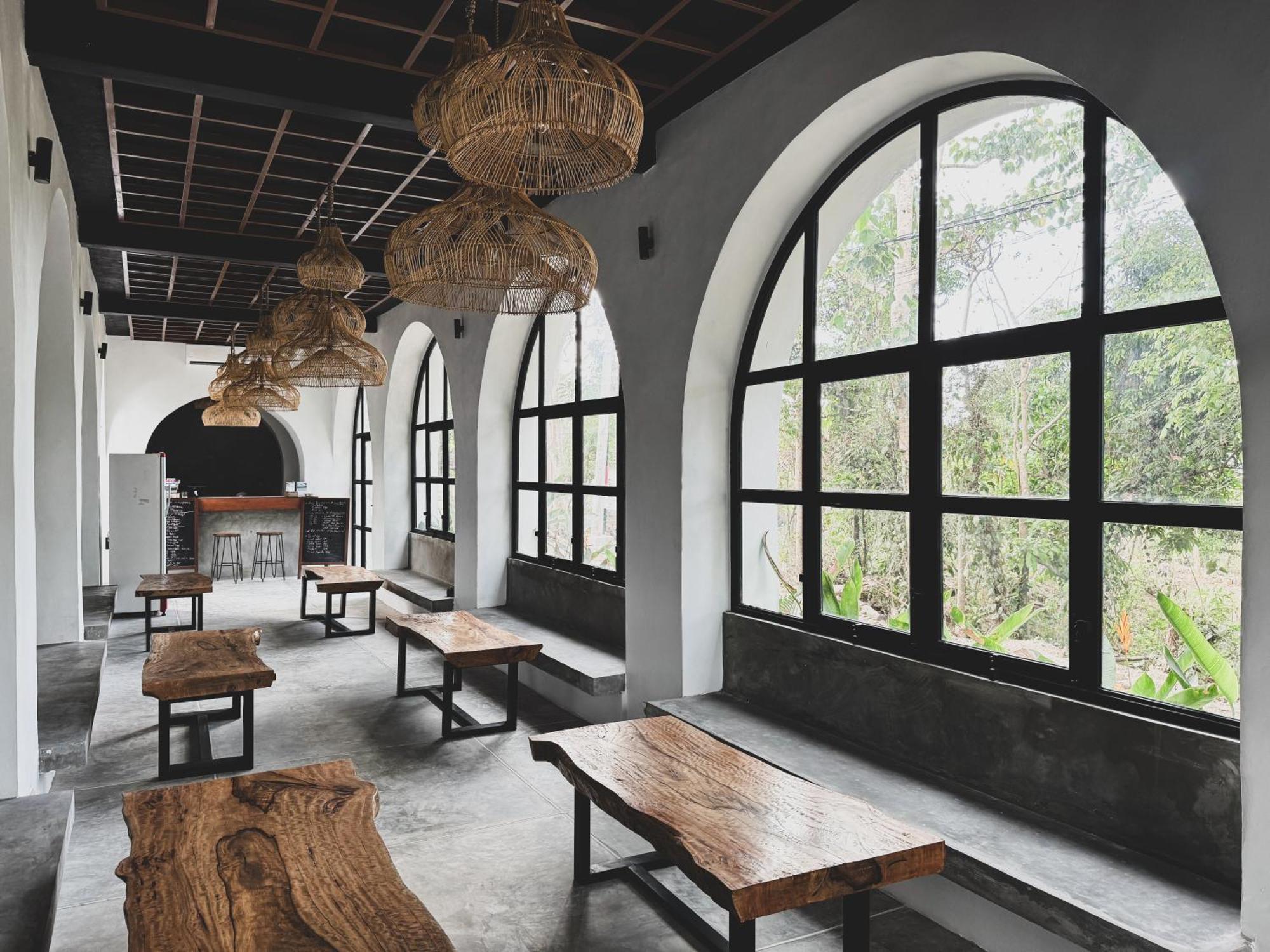 Nuansa Penida Hostel Toyapakeh Экстерьер фото